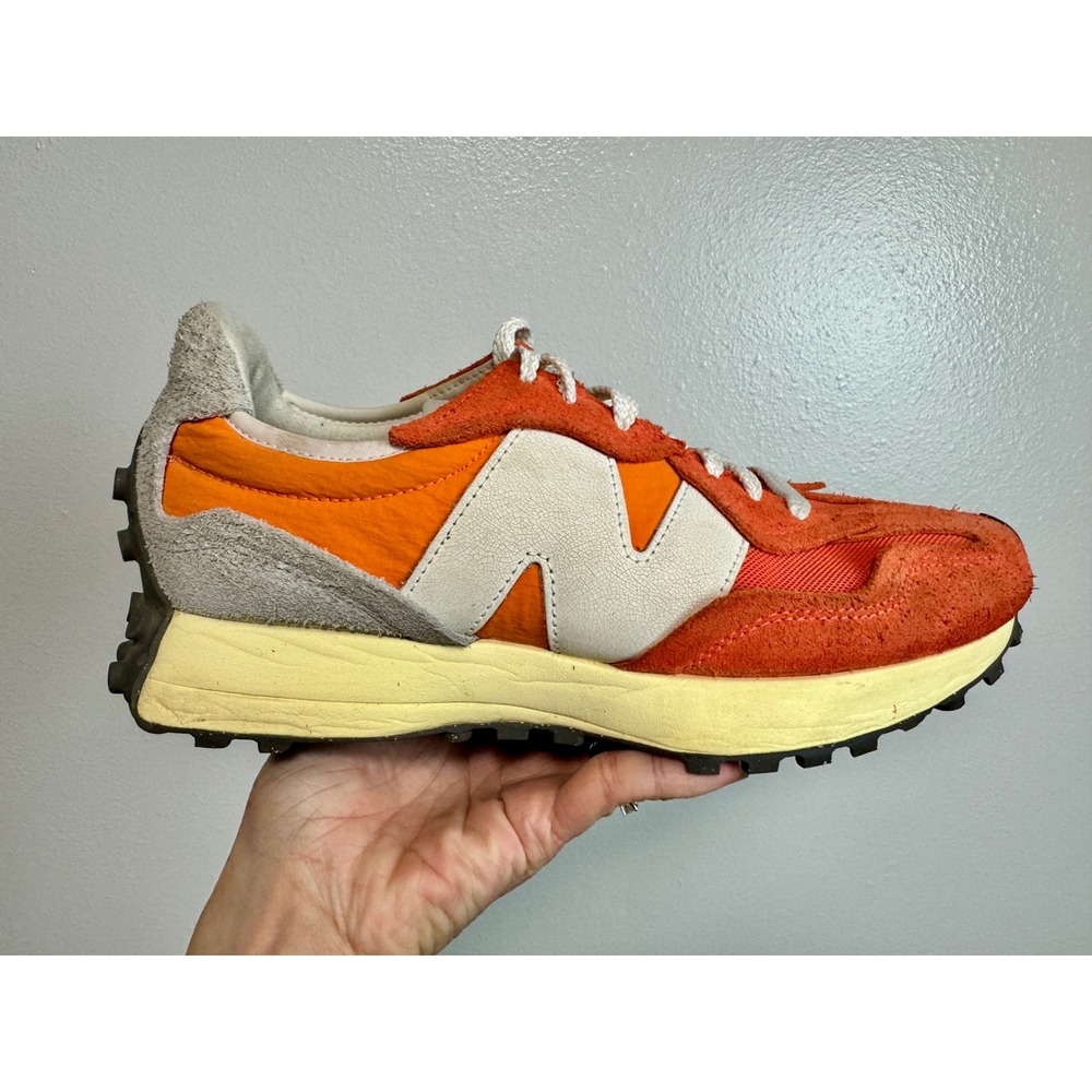 New Balance 327 Orange White Suede Sneakers U327WRC Mens 9 Womens 10.5 - Picture 15 of 15